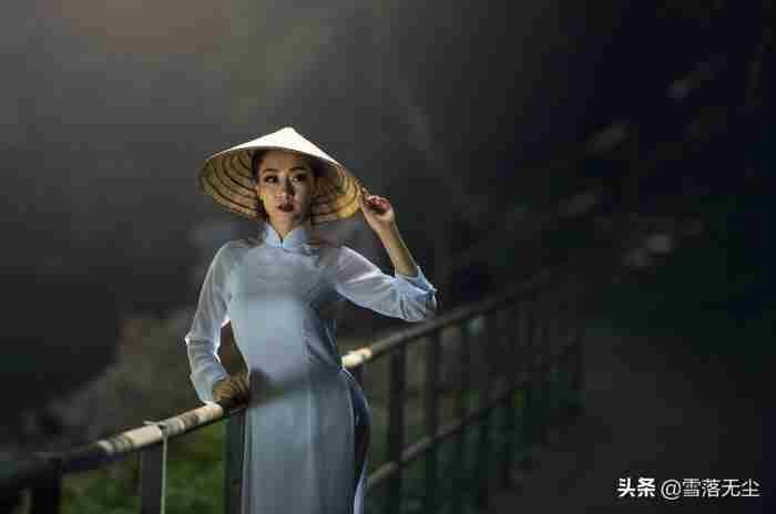 情侣姿势大全摆法（21种情侣拍照姿势大全）