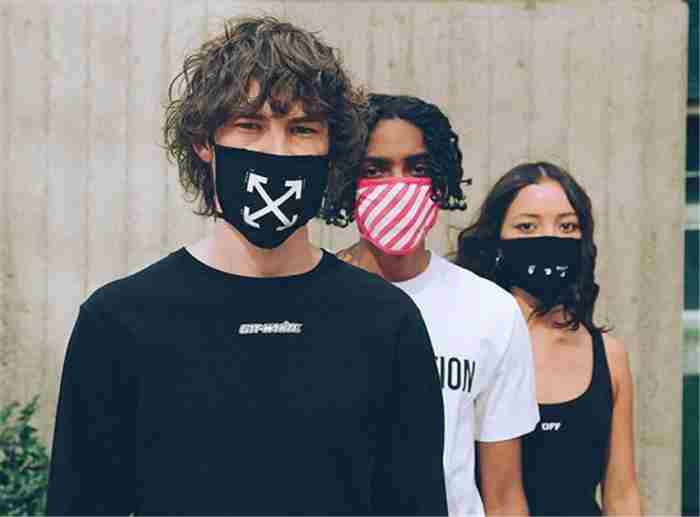 陈冠希服装品牌(陈冠希潮牌CLOT出丝绸口罩)