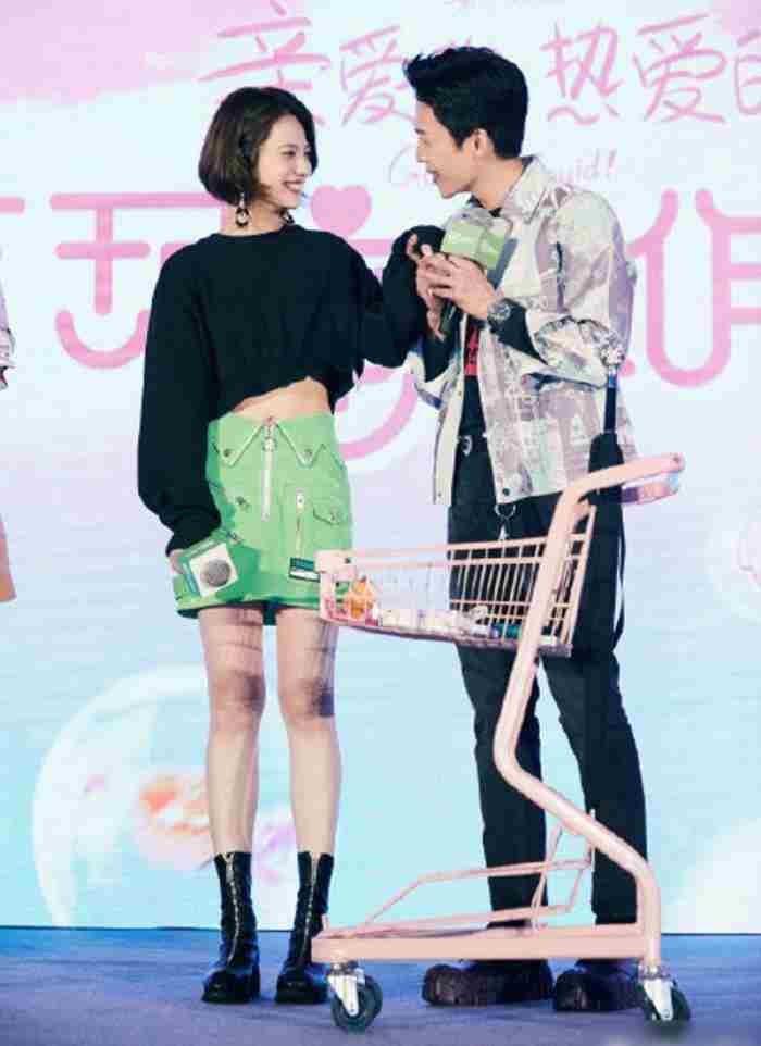 李鸿其女朋友（李鸿其姜珮瑶传出恋情）