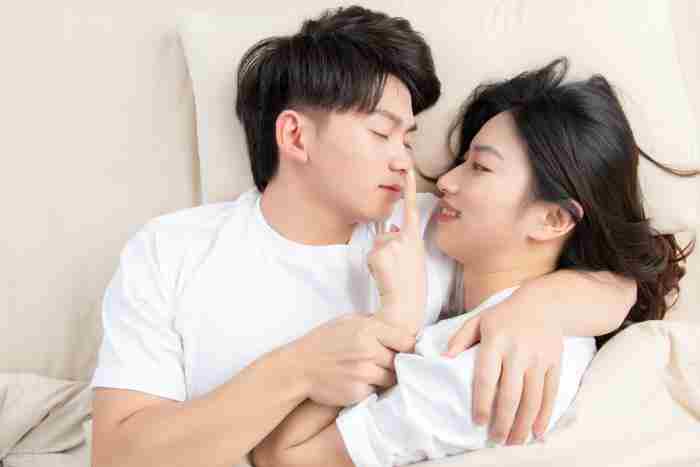 挽留女朋友的话真实点（挽回女友的话怎么说）