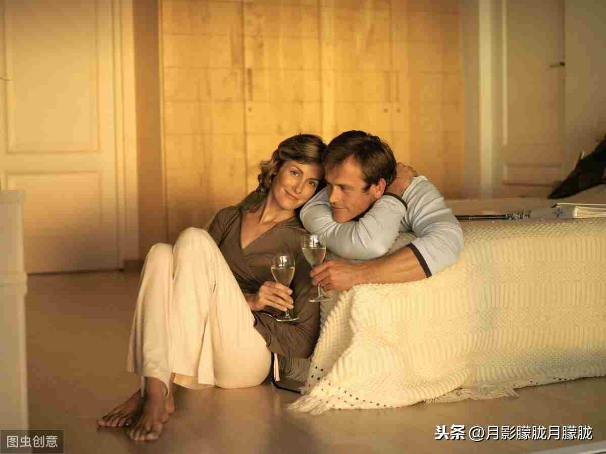 对付手机设密码的出轨男人 6招拆除男人的伪装
