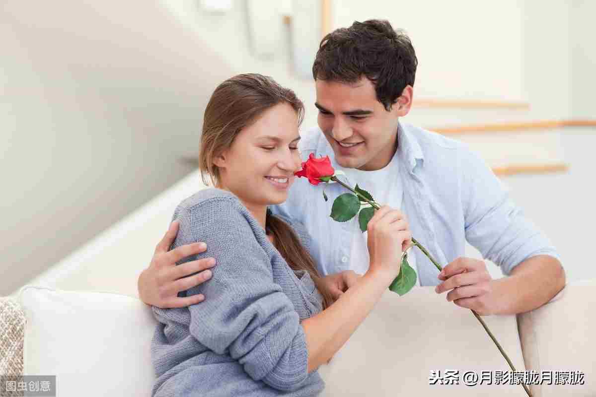 对付手机设密码的出轨男人 6招拆除男人的伪装