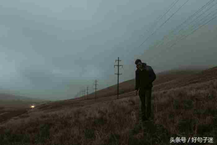 分手感慨发朋友圈，失恋分手后的心情说说短语