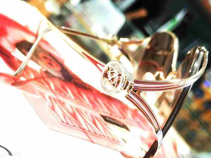 水瓶男是怎么样的人(水瓶男对你心动了的四大表现)