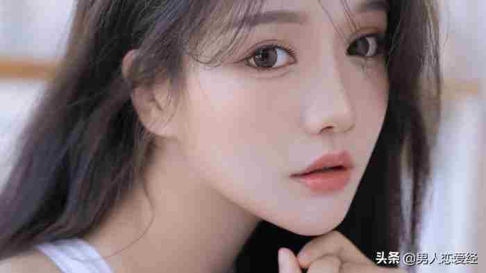 怎么吸引女生倒追（吸引女生的七大技巧）