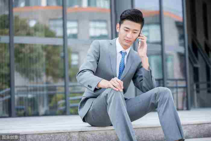 如果一个男人不理你代表什么（一个男人不回你微信）