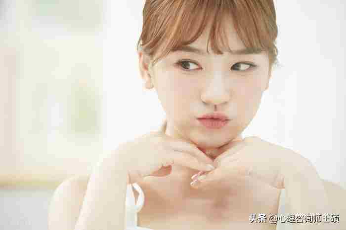 一个死了心的女人还能挽回吗（怎么挽回异地恋女友）