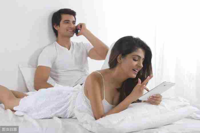 精神出轨和暧昧的区别(精神出轨与暧昧的区别)