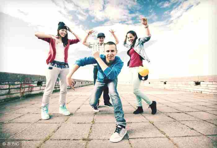 经典qq个性签名(最经典的QQ个性签名)