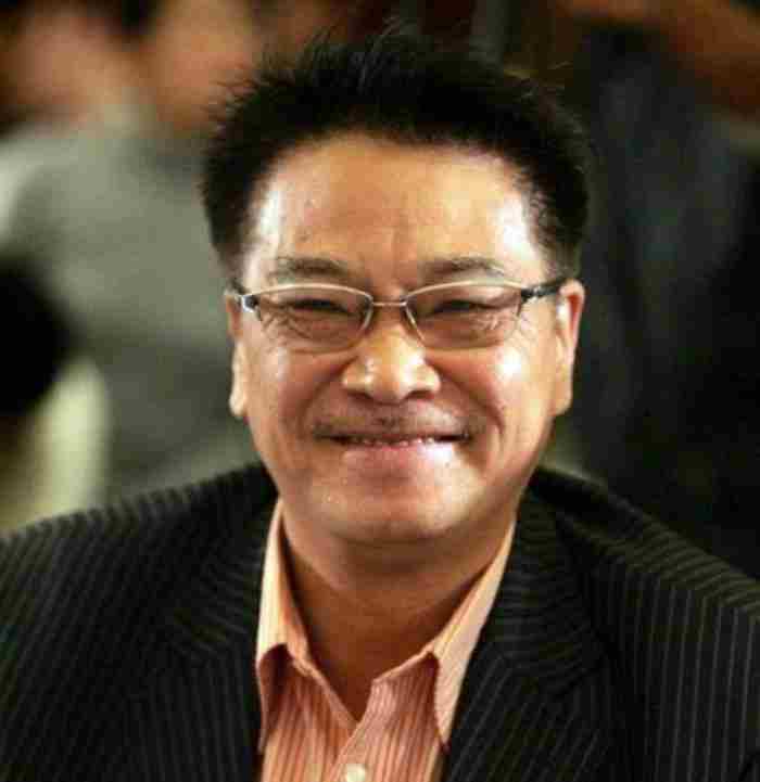 吴孟达年轻时候(年轻时的吴孟达到底有多疯狂)