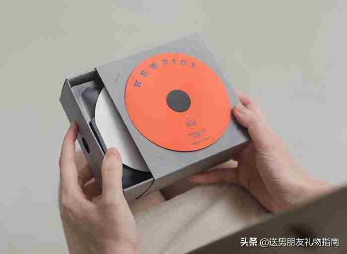 送男友礼物排行榜，送给老师/导师礼物前十件排名
