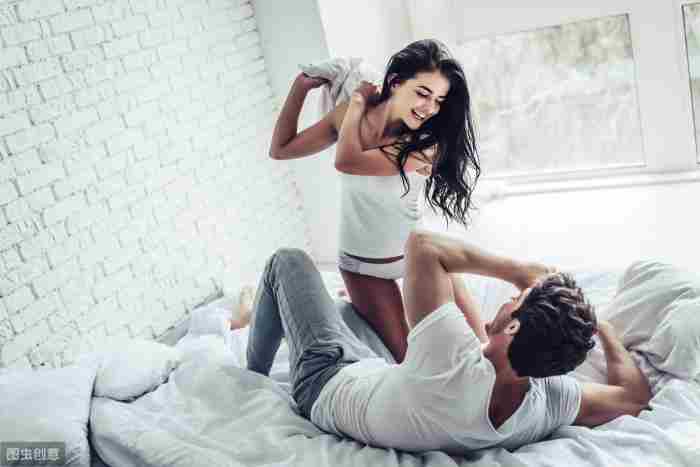 想起男友和前女友睡过就难受,我老在意男友和前任曾经同居过