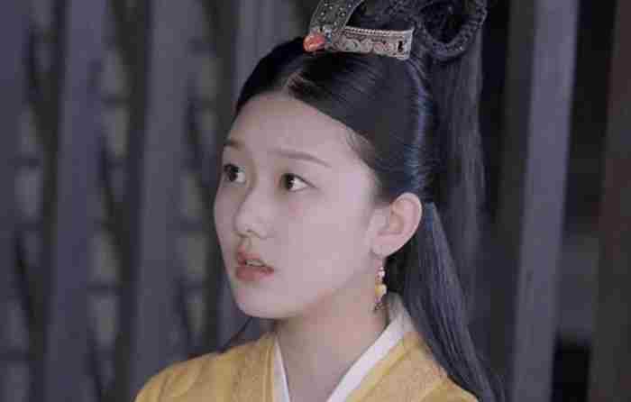 女m伺候女主人，特殊情况下男女主人一起伺候