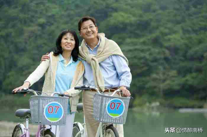 异地恋女朋友心情不好怎么哄她开心句子