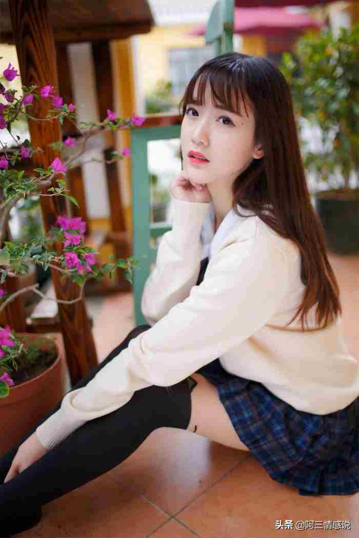 女追男的技巧微信聊天，如何通过微信和女孩子交流并恋爱