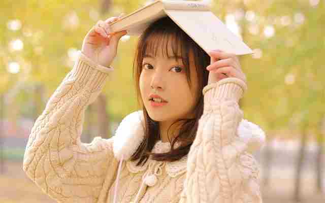 年龄越大 水瓶女天生的妖精