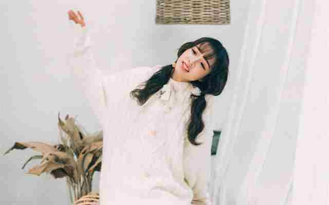 年龄越大 水瓶女天生的妖精