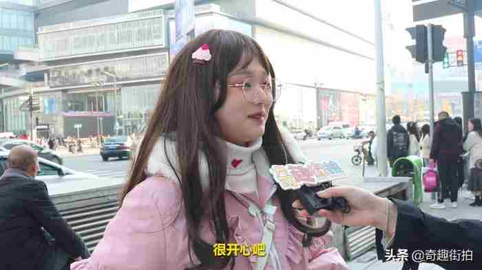魔运会之爱与激斗!第376话:初吻的感觉!