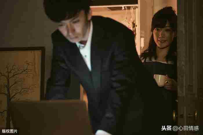 夫妻感情破裂七大征兆(夫妻感情破裂的6种表现)