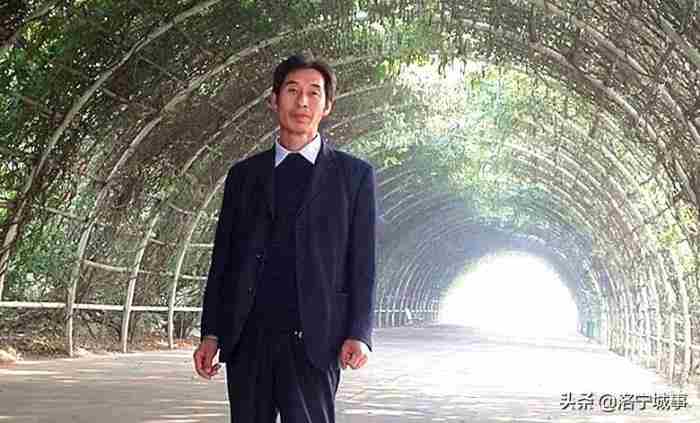 珍爱生命的诗歌(通用14首) 有关热爱生命的诗歌100首
