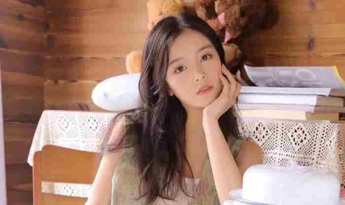 2023全新给女生表白 女朋友有很多人追怎么办