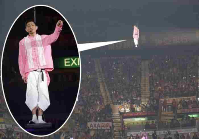 刘德华演唱会全家现身 刘德华图片 女儿