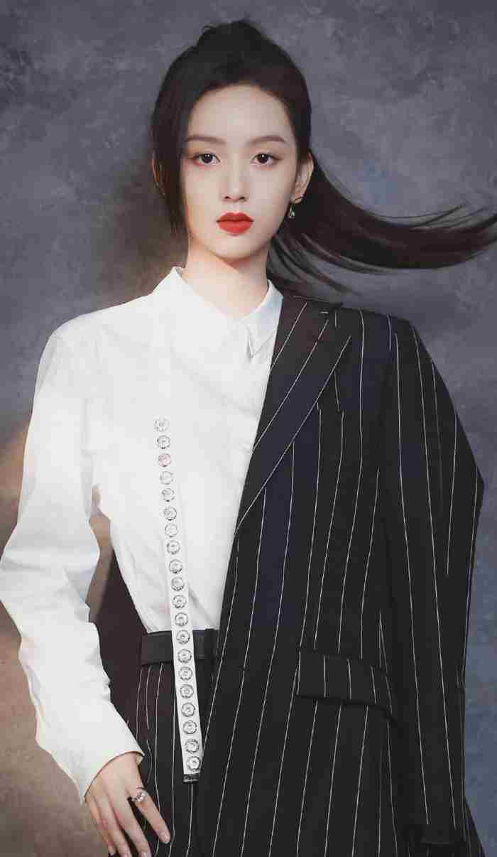 和前任聊天的时候 跟前任聊天有些什么话题可以聊