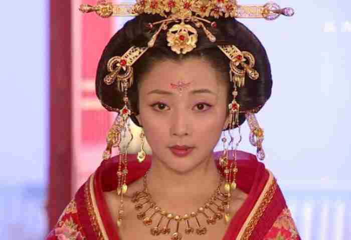 杨贵妃秘史(2010年黄秋生、殷桃主演古装电视剧)