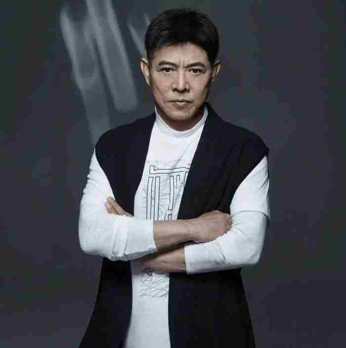 李连杰与利智:最深的感情 李连杰爱利智什么