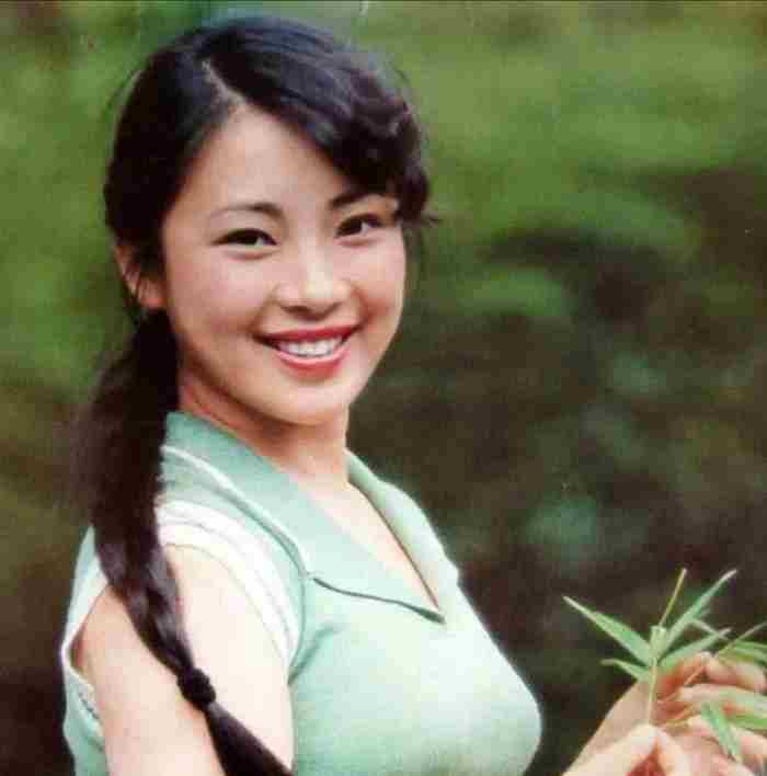 李连杰与利智:最深的感情 李连杰爱利智什么