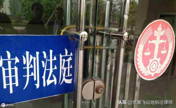 如果原配把小三信息公布犯法吗 原配到小三工作单位闹违法吗