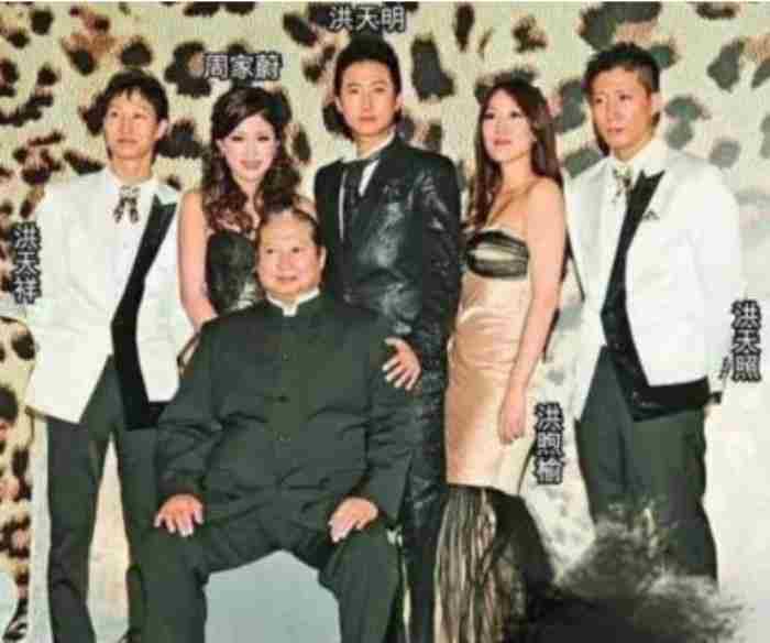 洪金宝的老婆（洪金宝前妻近况曝光）