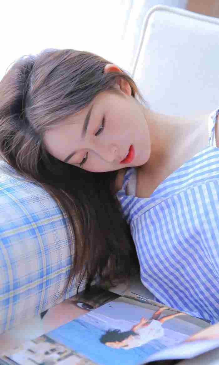 怎么追一个异地的女生 异地追女孩子怎么聊天