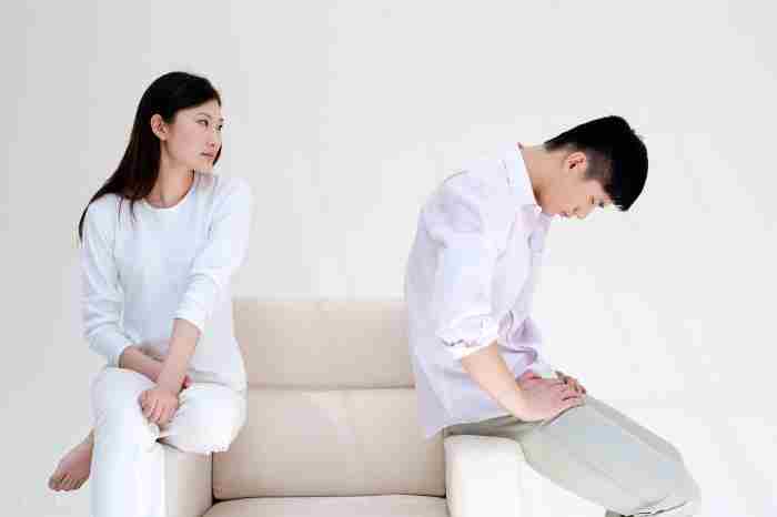 我是好奇 因为男人出轨而离婚,男人会后悔吗