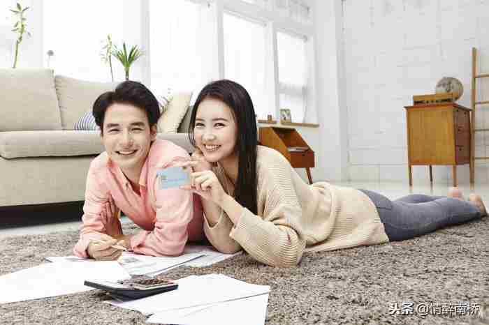心理学:如何用一个小技巧让人更喜欢你