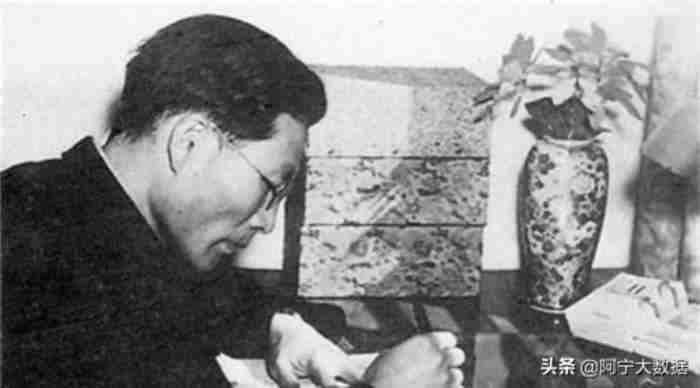 周立波去世了~周立波死了吗(周立波不幸染病在京逝世)?