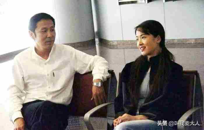 “外纯内骚”左小青的心机上位史