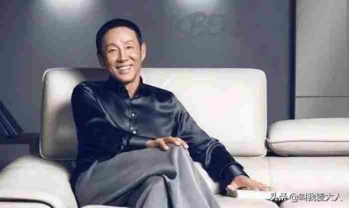 “外纯内骚”左小青的心机上位史