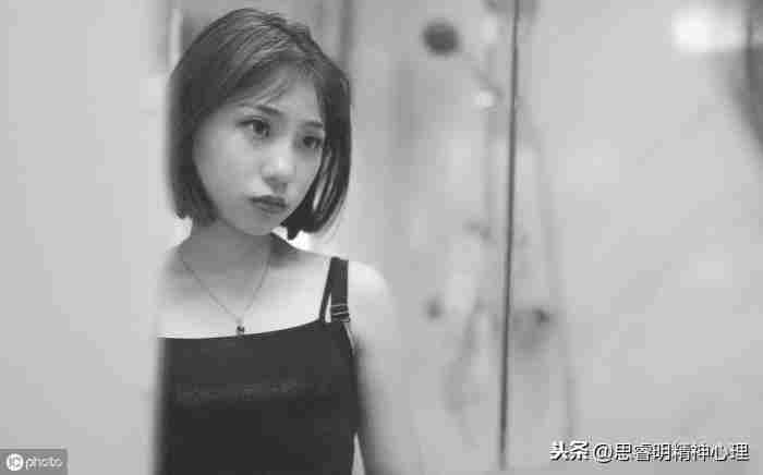 失恋抑郁症的表现? 失恋导致抑郁症该告诉前任么