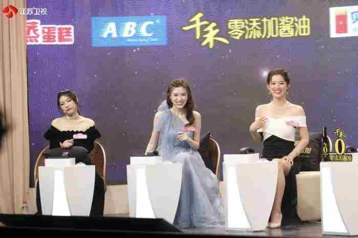 恋爱脑是什么意思(恋爱脑是什么意思网络语)