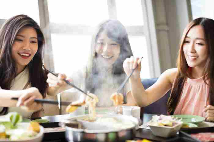 老家相亲认识女朋友(女友漂亮又温柔)