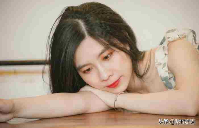 晚上和女生聊什么话题推荐 和女朋友不知道聊什么怎么办