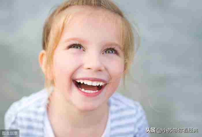 跟女生聊天都聊什么?怎么聊?教你3招把妹子聊嗨(内附聊天记