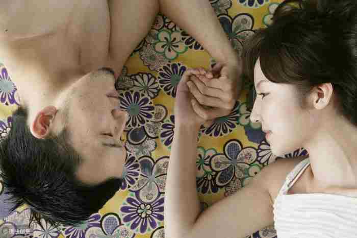 怎样可以看出一个男生喜欢你? 如何测试女友是否真心