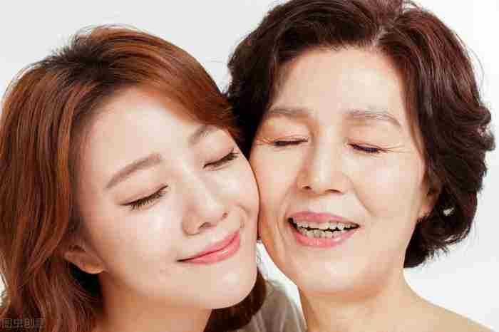 发现儿媳妇出轨 发现自己婆婆有外遇了怎么办
