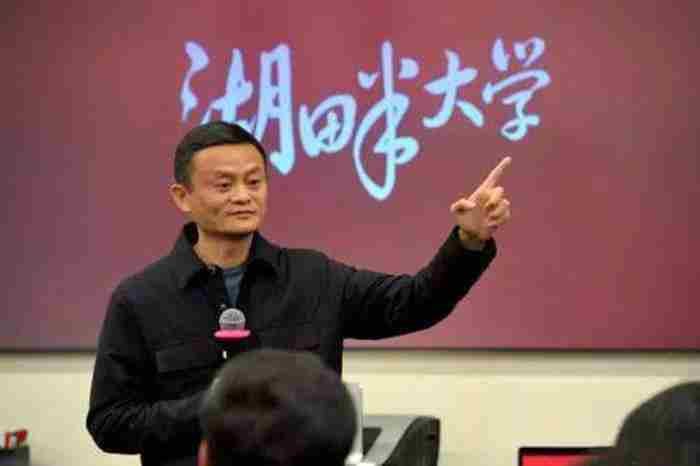 60个经典心理学效应 领导会选择什么样的下属做情人