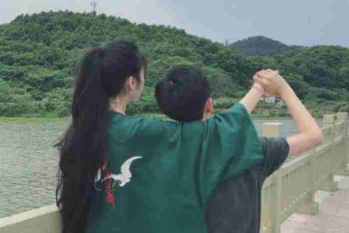 分手断联后联系对方 第二次见面后男生不联系你