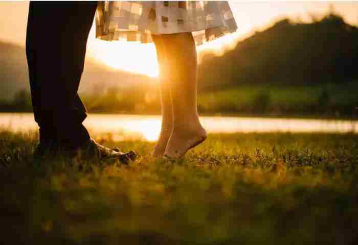 我是好奇 男人有外遇还会对老婆有兴趣吗