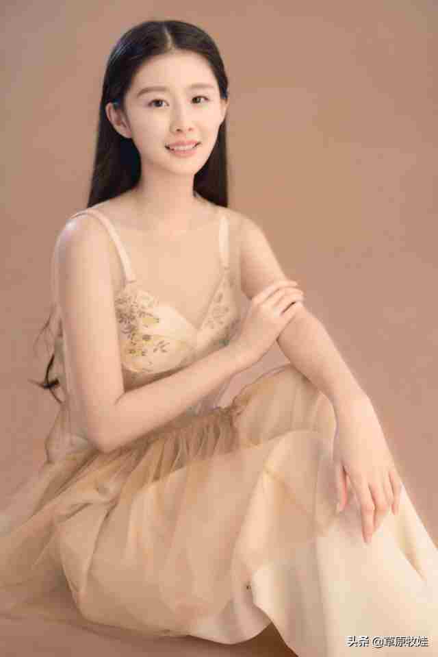 怎么与刚认识的女孩子聊天? 和女孩聊天技巧大全