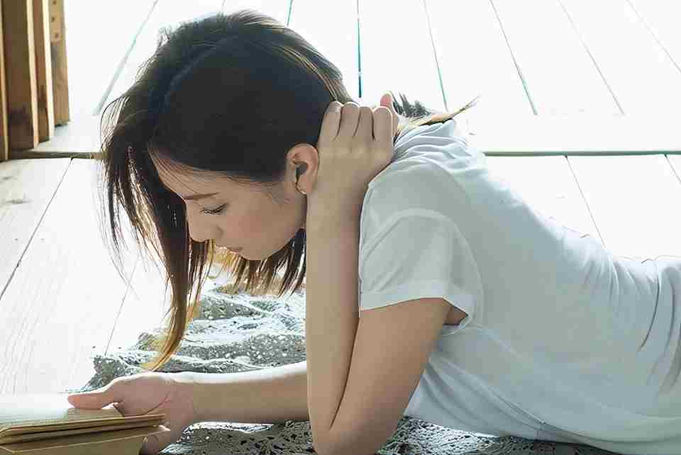 男生必看!不知道跟女生聊什么?这里有你想要的聊天话题秘籍